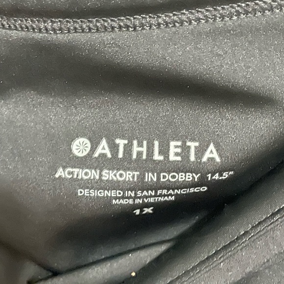 Athleta Action Skort in Dobby 14.5" in Black size 1X - Picture 4 of 8